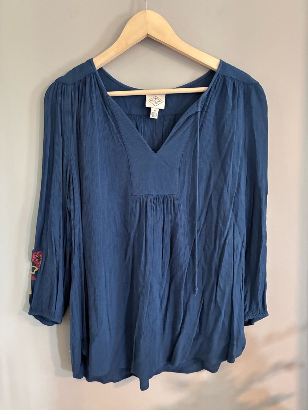 St. Johns Bay Embroidered Peasant Top Blue Size Medium